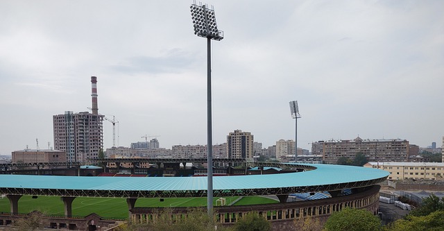 更成为足球 更成为足球